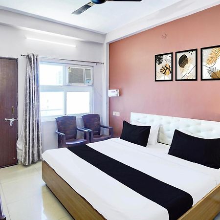 Super Hotel O Blw Kakarmatta Near Banaras Junction فاراناسي المظهر الخارجي الصورة