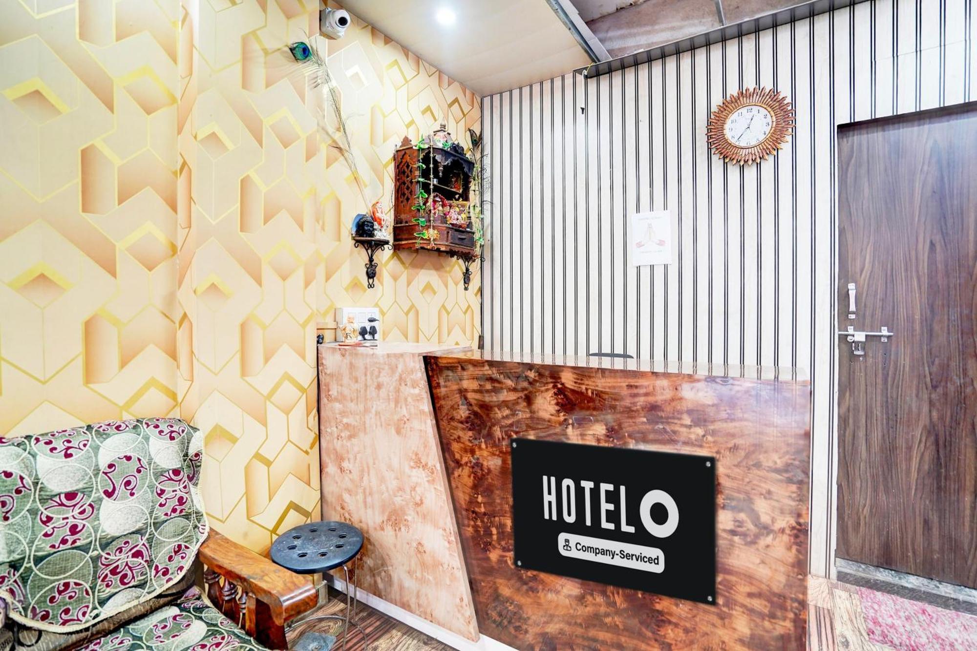 Super Hotel O Blw Kakarmatta Near Banaras Junction فاراناسي المظهر الخارجي الصورة