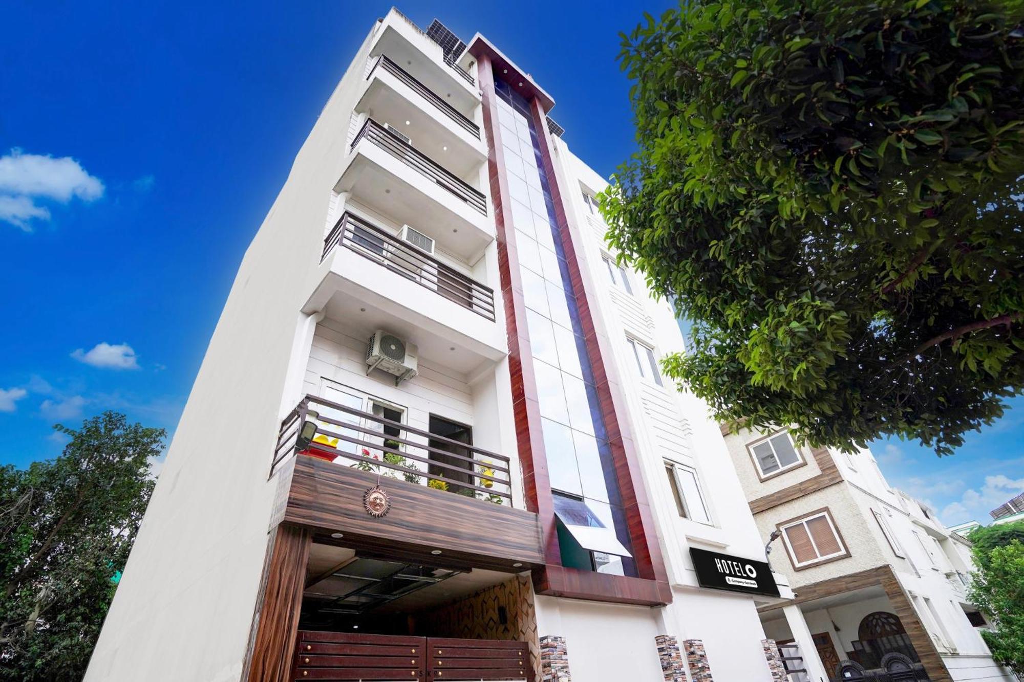 Super Hotel O Blw Kakarmatta Near Banaras Junction فاراناسي المظهر الخارجي الصورة